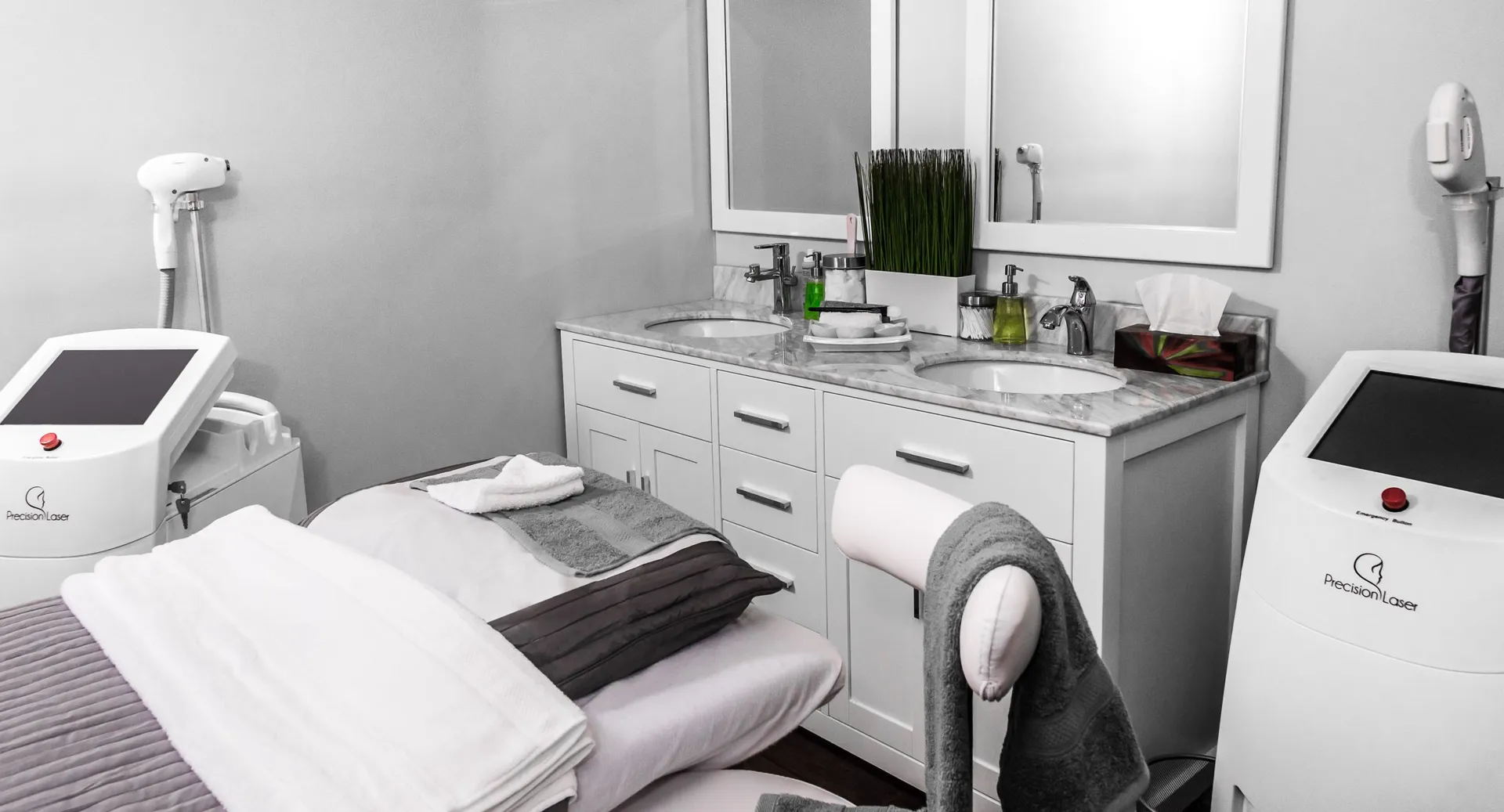Skin clinic cleaning Sydney – treatment room